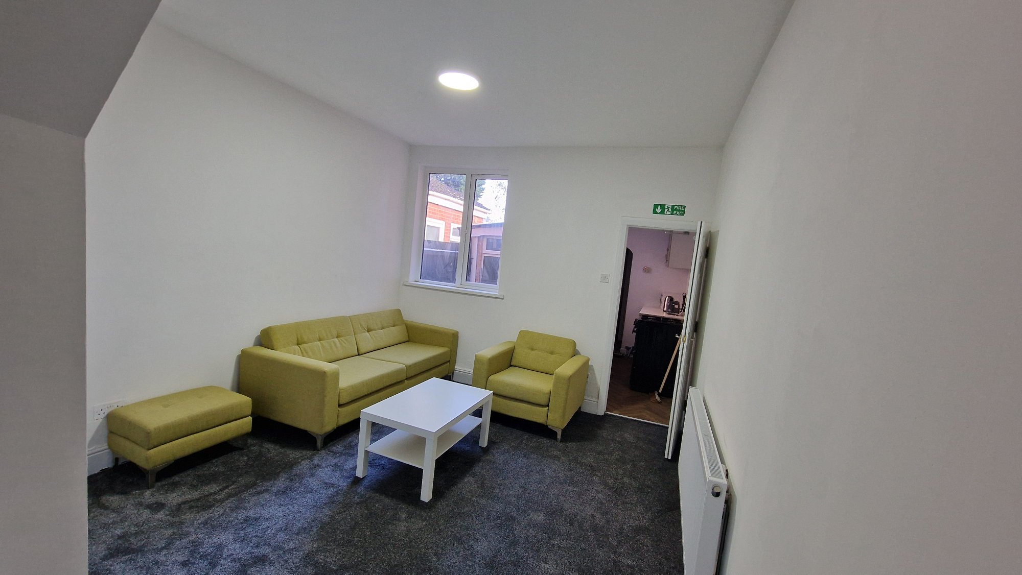 Bright double room in B9 photo 2