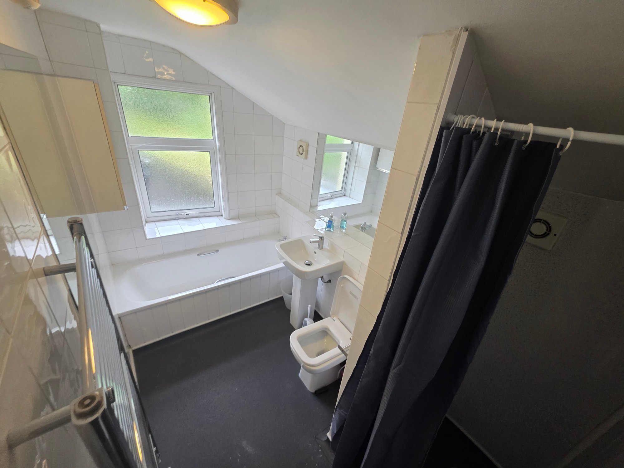 Double room near Queen Elizabeth Hospital, Harborne photo 2