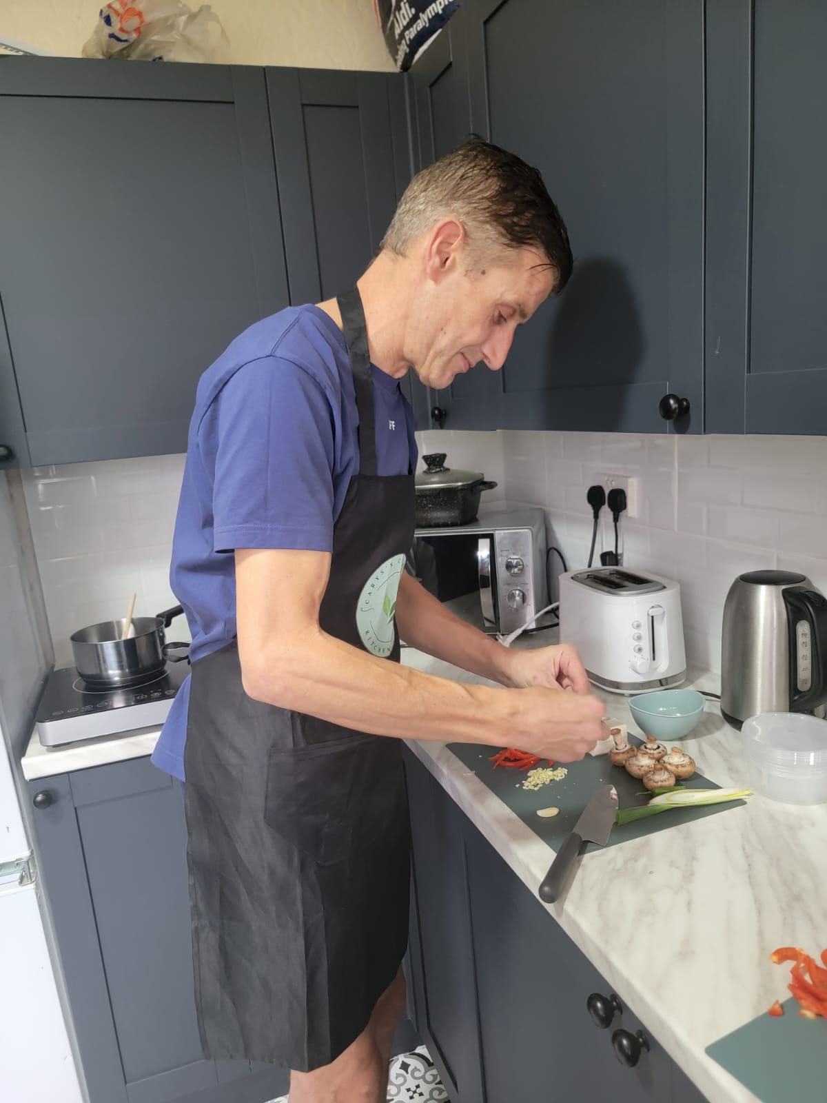 Cooking session with Carys's Community Kitchen